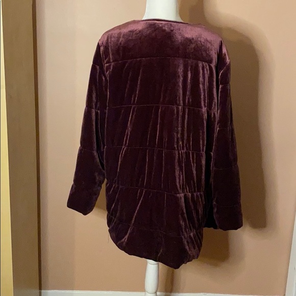 🎉HOST PICK🎉 Who What Wear Velvet Puff Jacket - Picture 9 of 12